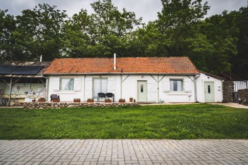 Ferde Kemping és Apartmanház