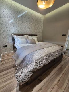 Four Seasons Luxory Vendégház26