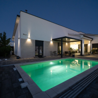 Four Seasons Luxory Vendégház