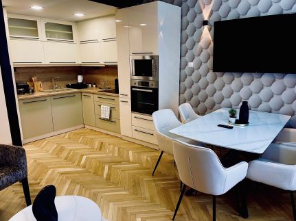 Brookforest Belvárosi 3 Apartman8