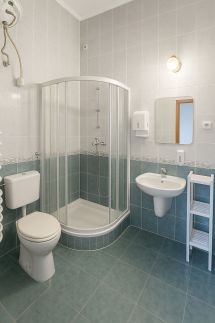 Gátőrház Horgásztanya7