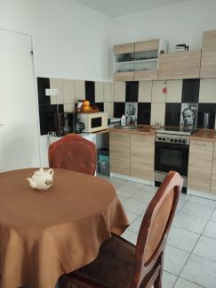 Tifani Apartman