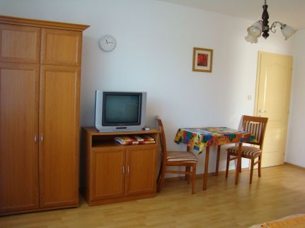 Dr.Julius Apartmanház11