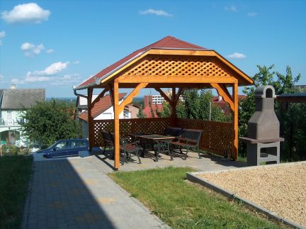 Dr.Julius Apartmanház3