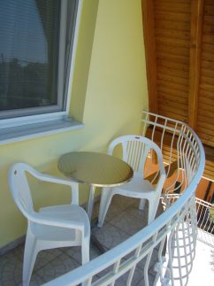 Dr.Julius Apartmanház8