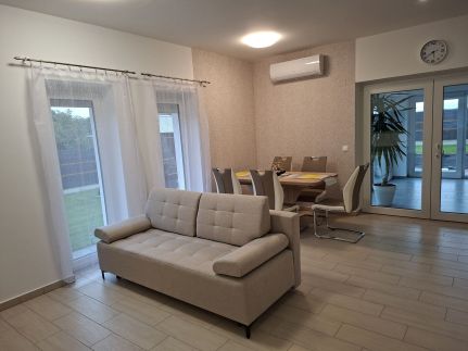 Napsugár Wellness Apartman7