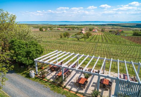 Tagyon Birtok Tulipán Apartmanház