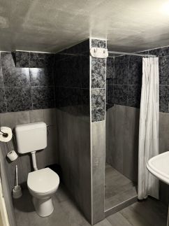 Tiszavirág Camping és Vendégház Rakamaz10