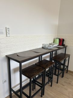 ACÉL Budget Rooms with Free Truck Parking3