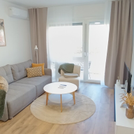 Liszt 8 Apartman