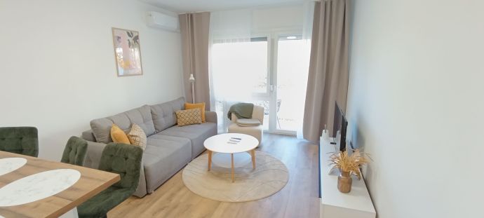 Liszt 8 Apartman