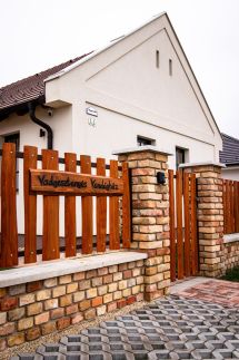 Vadgesztenyés Vendégház42