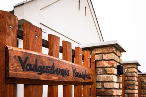 Vadgesztenyés Vendégház50