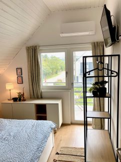 Ablakalúdra Apartmanok11