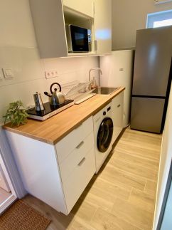 Ablakalúdra Apartmanok16