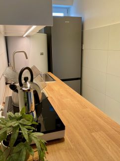 Ablakalúdra Apartmanok18