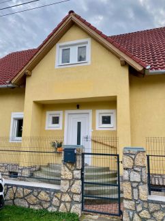 Ablakalúdra Apartmanok31