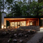 Monolith Lodge