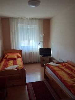 Euro Szállás Vendégház11