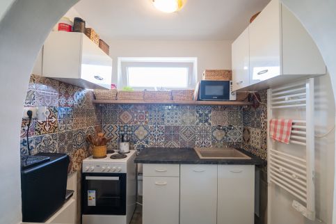 Non Stop Apartman 227