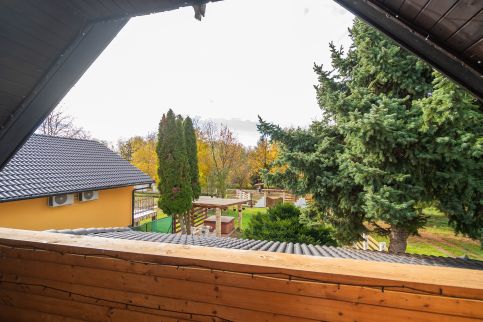 Non Stop Apartman 228