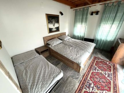 Non Stop Apartman 238