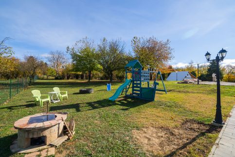 Non Stop Apartman 217