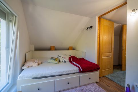 Non Stop Apartman 24