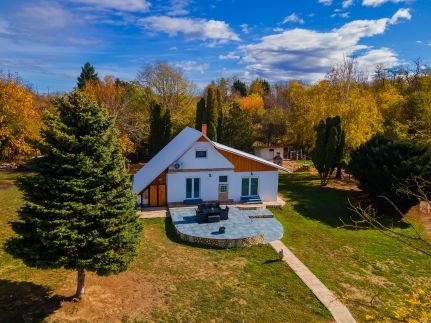 Non Stop Apartman 26