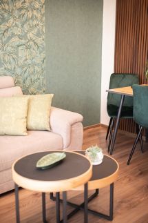 Green Palm Apartment9