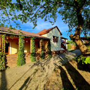 Csak a Miénk Házikó