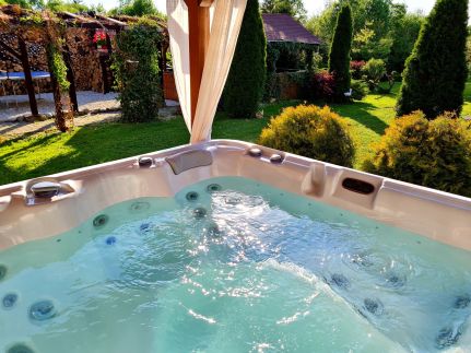 Csak a Miénk Házikó11