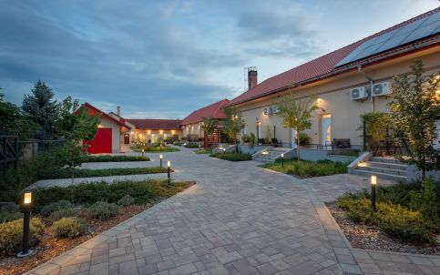 Magister Apartmanház22