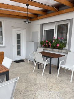 Tőzike Vendégház2