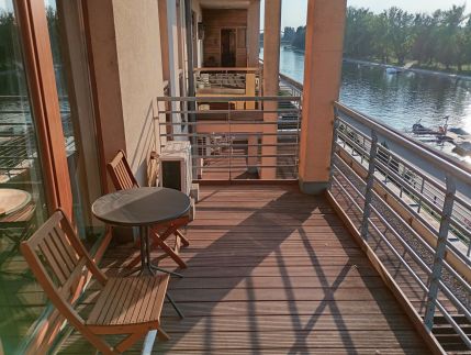Danube Studio Apartment14