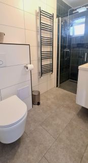 The Modern Antique Apartman10