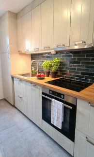 The Modern Antique Apartman6