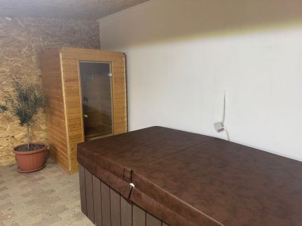 Kékmadár Wellness Apartman6