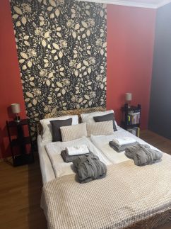 Kékmadár Wellness Apartman