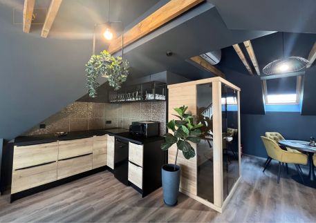 Greyhouse Apartments16