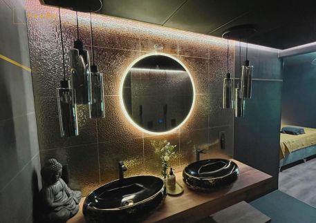 Greyhouse Apartments22