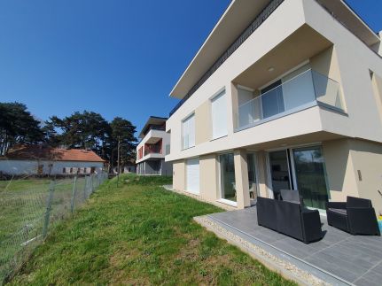 Maja Apartman Balatonlelle by