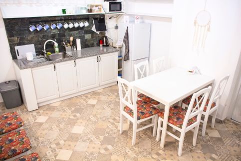 Bázis Vandégház14