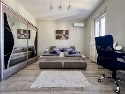 City Centre Piac View29