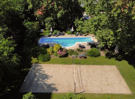 Platán Garden & Rooms22