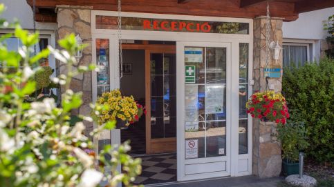 Platán Garden & Rooms5