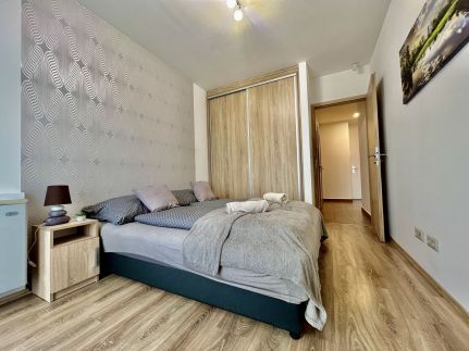 UniversityAquaticumGreatForestClinicalCenter24