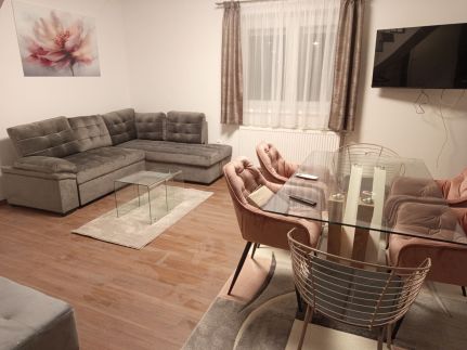 President Apartmanház4