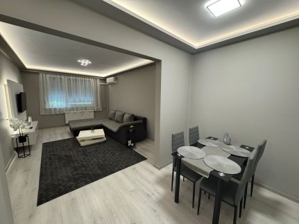 Zora Apartman1