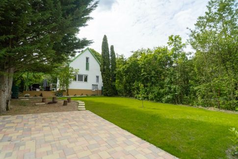 Olvas-lak Vendégház